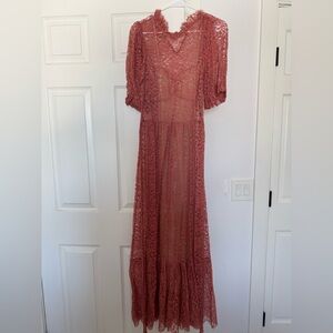 Dôen Pink Lace Maxi Gown